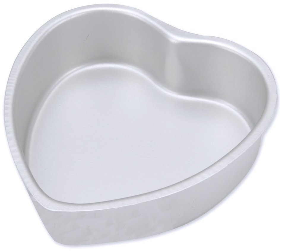 Wilton Decorator Preferred 10-Inch Heart Shaped Cake Pan N2