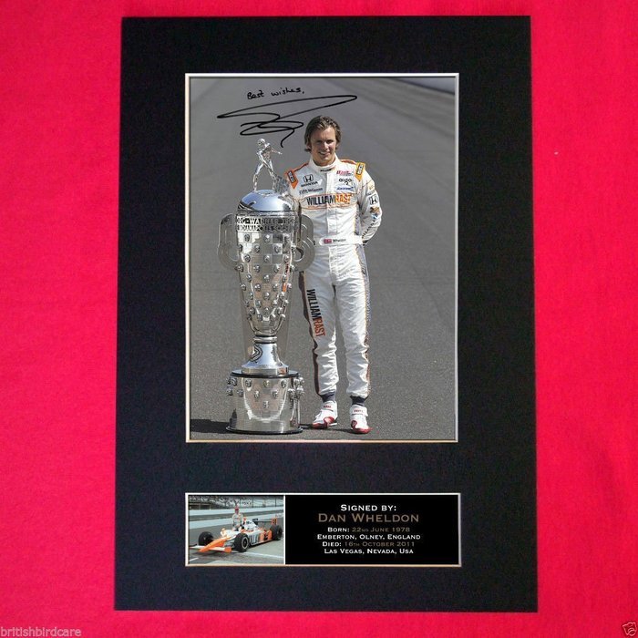 DAN WHELDON MEMORIAL EDITION Photo Display