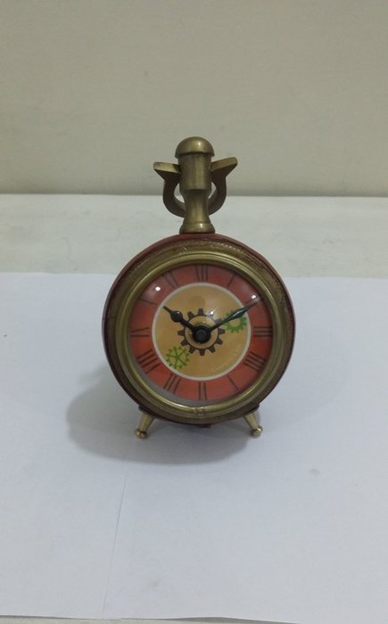 NAUTICAL MARITIME ~ BRASS CLOCK WITH RED LEATHER DESKTOP ~ SMALL TABLE CLOCK ~ WORKING CLOCK
