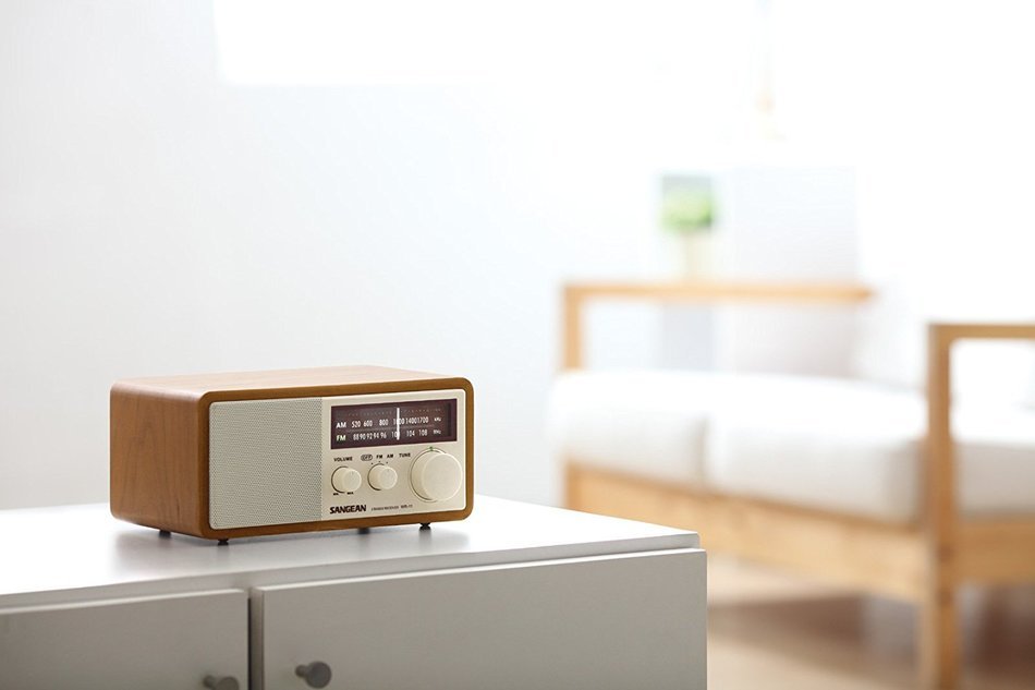 Sangean All in One AM/FM Radio with Large Easy to Read Backlit LCD Display N5