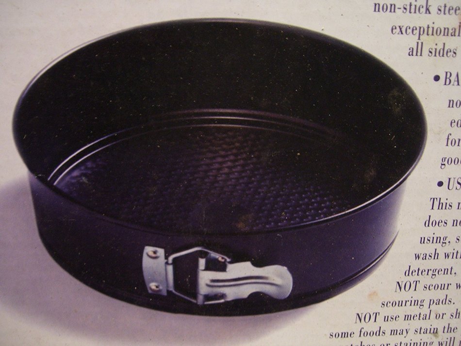 Roshco Bakers Advantage Spring Form Cake Pan 9 inch