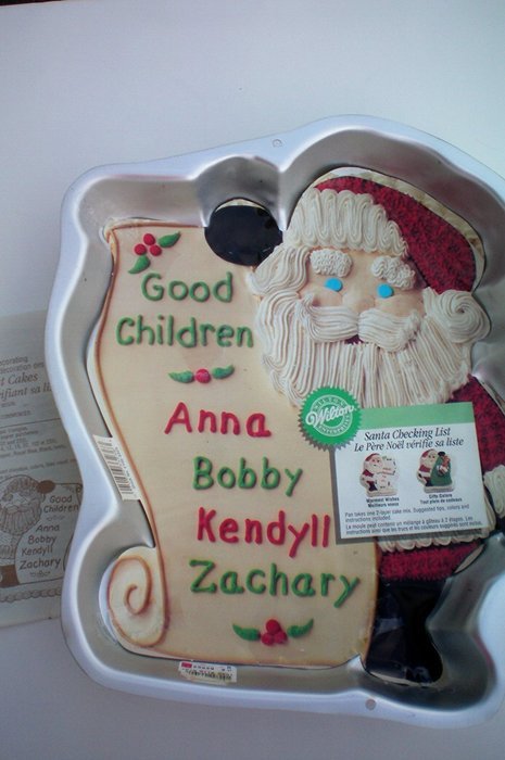Wilton Santa Claus Checking List Cake Pan w/ Label and instructions -- as shown