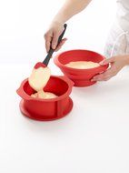 Lekue Baking Spring Form Mold, 9&quot;, Red N2