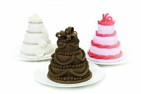 Chicago Metallic Multi Tier Cake Pan 4 Cavity, 10.6 x 9.60 x 4.5 Inch