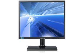 Samsung S19C200BR 19-Inch Screen LCD Monitor