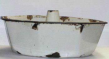 Vintage 8 Sided Porcelain Bakeware Tube Cake Pan