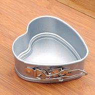 Vanika Non-Stick Heart Shaped Springform Cake Pan N2