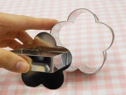 ST press type rice ball device (plum) N2