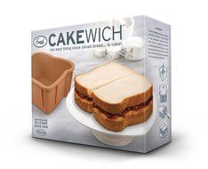 Fred &amp; Friends CAKEWICH Bread-Shaped Cake Mold N4