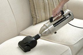 METROVAC VAC &#039;N&#039; GO 500 EZ TO USE-EZ TO CARRY STAINLESS STEEL HI PERFORMANCE, HEAVY DUTY, LIGHT WEIGHT PORTABLE... N6