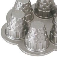 Nordic Ware Platinum Collection Ice Cream Cone Cupcake Pan N4