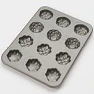 Food Network Nonstick 12-Cup Mini Cake Pan