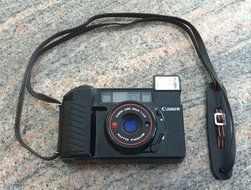 Canon Japan Canon Self-Timer Pre-Focus Sure Shot w/Auto Focus CAFS Canon Lens 38mm 1:2.8 Filmed Camera (Black... N3