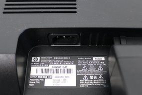 HP 19&quot; LCD TFT Monitor W/ Stand VGA L1906 PX850A Grade A N4