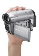 Sony DCR-DVD910 4MP DVD Handycam Camcorder with 15x Optical Image Stabilized Zoom (Discontinued by Manufacturer) N3