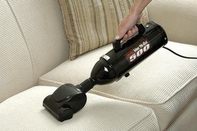METROVAC VAC 'N' GO 500 EZ TO USE-EZ TO CARRY STAINLESS STEEL HI PERFORMANCE, HEAVY DUTY, LIGHT WEIGHT PORTABLE... N18
