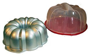 Nordic Ware Cast Aluminum Bundt Bake and Store 3pc Set N3