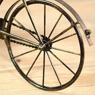 Iron bicycle desktop clock cinnamon and Gold color mute home decoration vintage table clock horloge frozen N5