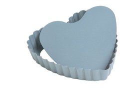 Fox Run Preferred Non-Stick 4-Inch Mini Loose Bottom Heart Pan