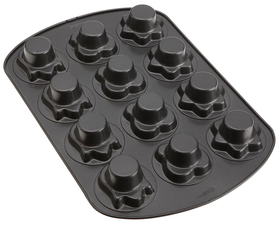 Wilton 2105-0693 12-Cavity Nonstick Square Treat Cake Pan N22