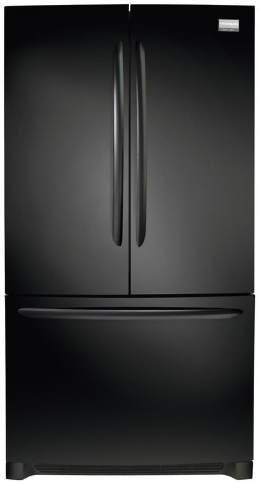 Gallery Series 27.8 Cu. Ft. French Door Free-Standing Refrigerator/Freezer Color: Ebony Black