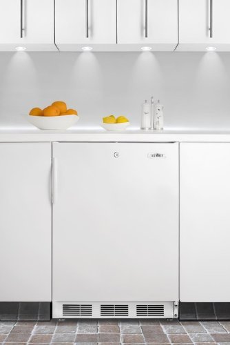 Summit CT66JBI Built-in Undercounter Refrigerator-freezer with Dual Evaporator and Cycle Defrost N3