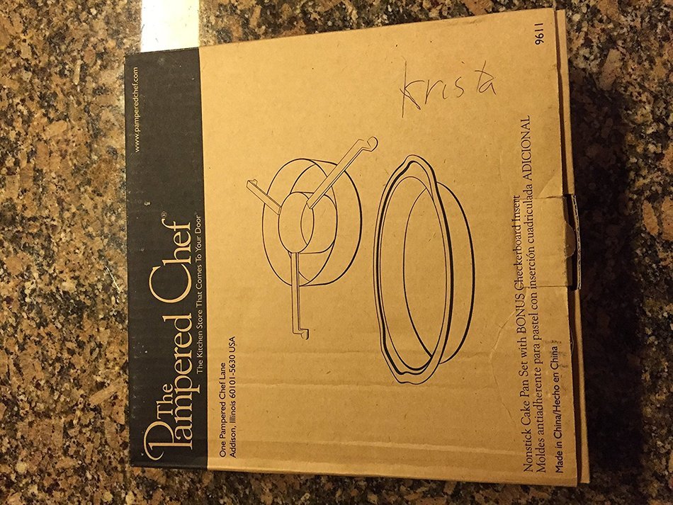 The Pampered Chef Nonstick Cake Pan Set with Bonus Checkerboard Insert