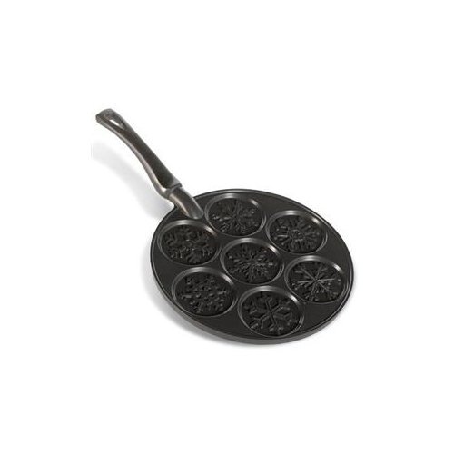 Nordic Ware 01945 Nw Snowflakes Pancake Pan