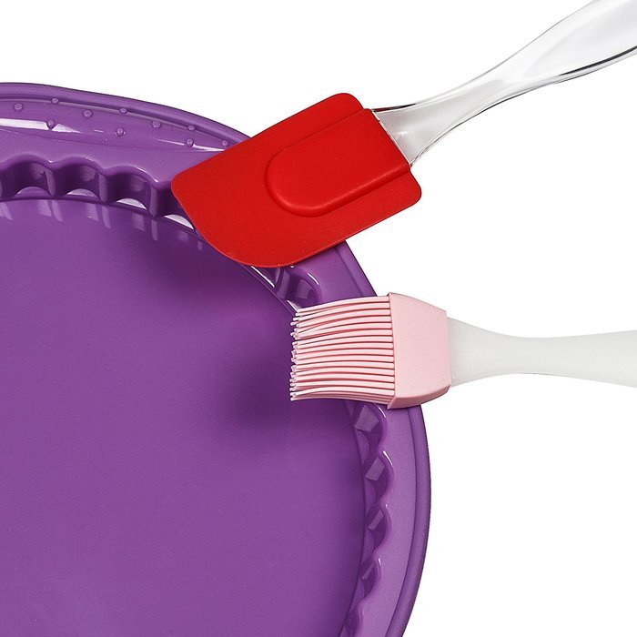 9.5'' Round Cake Pan w/ Brush and Spatula Random Color, 9.5-inch Diameter, 100% Food Grade Premium Nonstick Silicone...