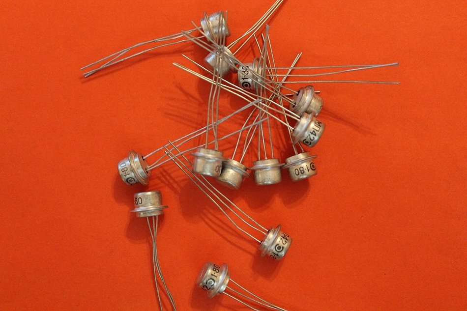 Transistors Germanium MP42 analogue ASY70, GS121 USSR 26 pcs