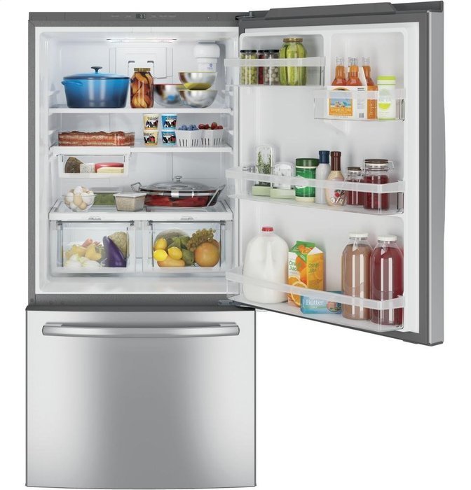 GE Stainless Steel Bottom Freezer Refrigerator N21