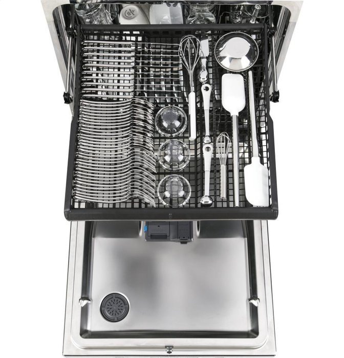 GE 24" White Built-In Dishwasher N23