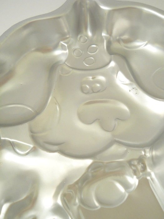 Wilton Blues Clues Cake Pan