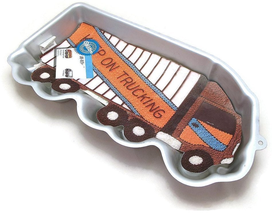 Wilton Cake Pan: 18 Wheeler Truck/Tractor Trailer/Moving Van (2105-0018, 1986) N2
