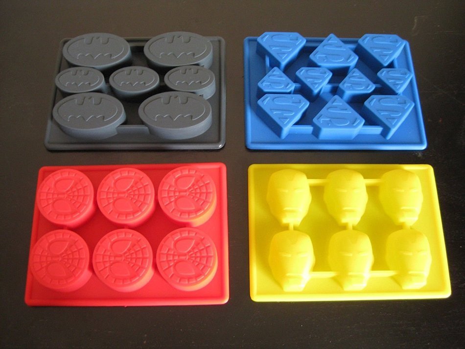 Spiderman Batman Superman Ironman Birthday Cake Pan Candy Mold Tray Set N7