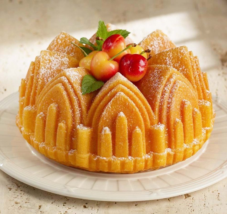 Nordic Ware Platinum Collection Cathedral Bundt Pan N2