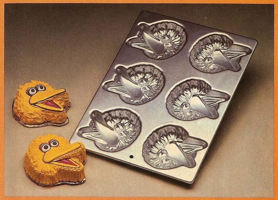 Wilton Big Bird Mini Cake Pan Mold, 6 Cavity