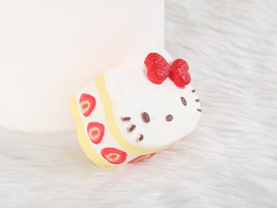 Nom Nom Series : Squishy Kawaii Strawberry Short Cake N3