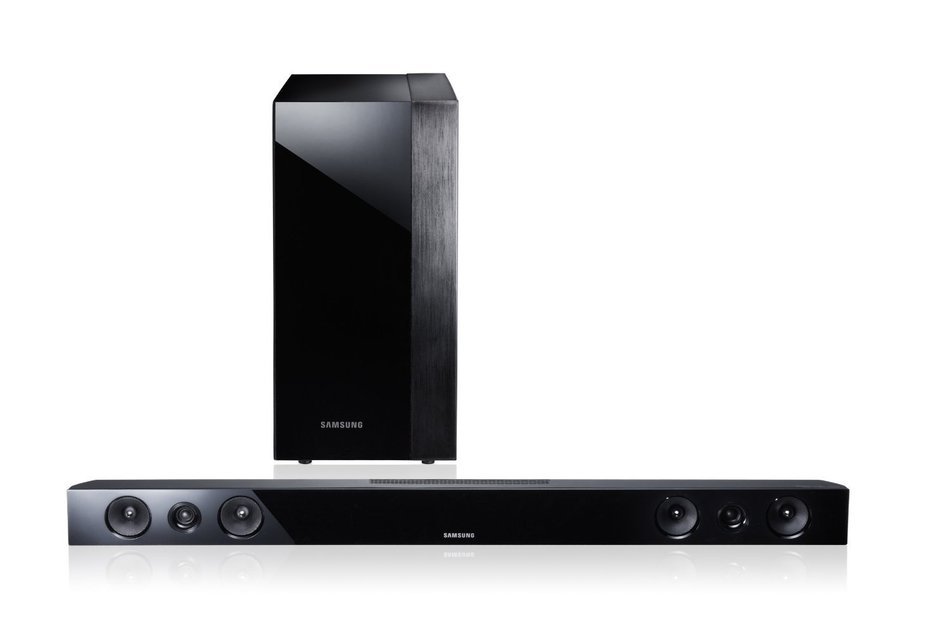 Samsung HW-F450 / HW-FM45C/ZA 2.1 Channel 280-Watt Soundbar - (Certified Refurbished) N3