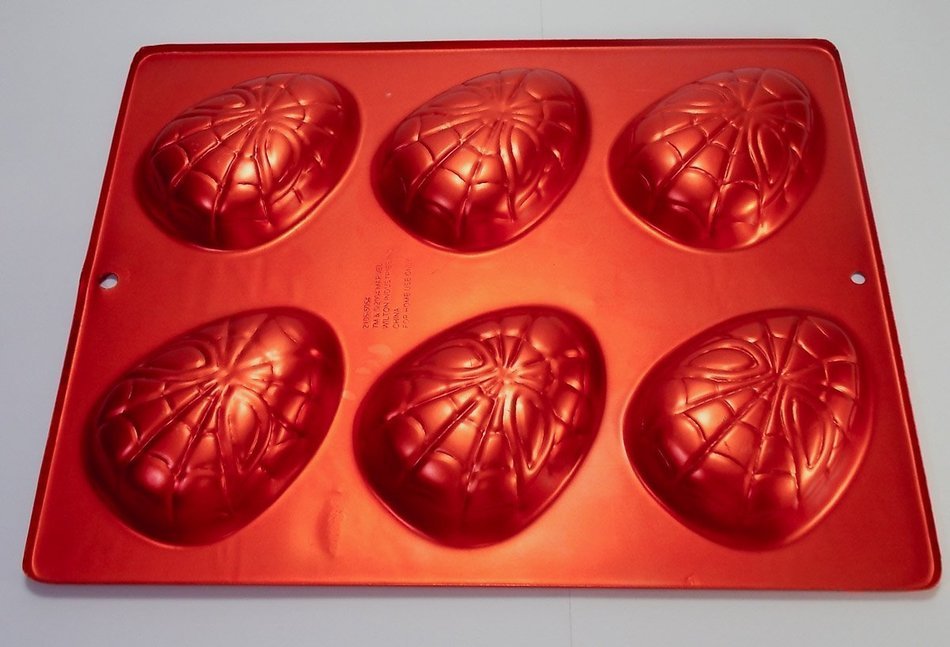 Wilton Spiderman Mini Cookie Treats Brownie Cupcake Muffin Spider-man Cake Pan Mold (2105-5054, 2004) ~ 6 Cavity N2