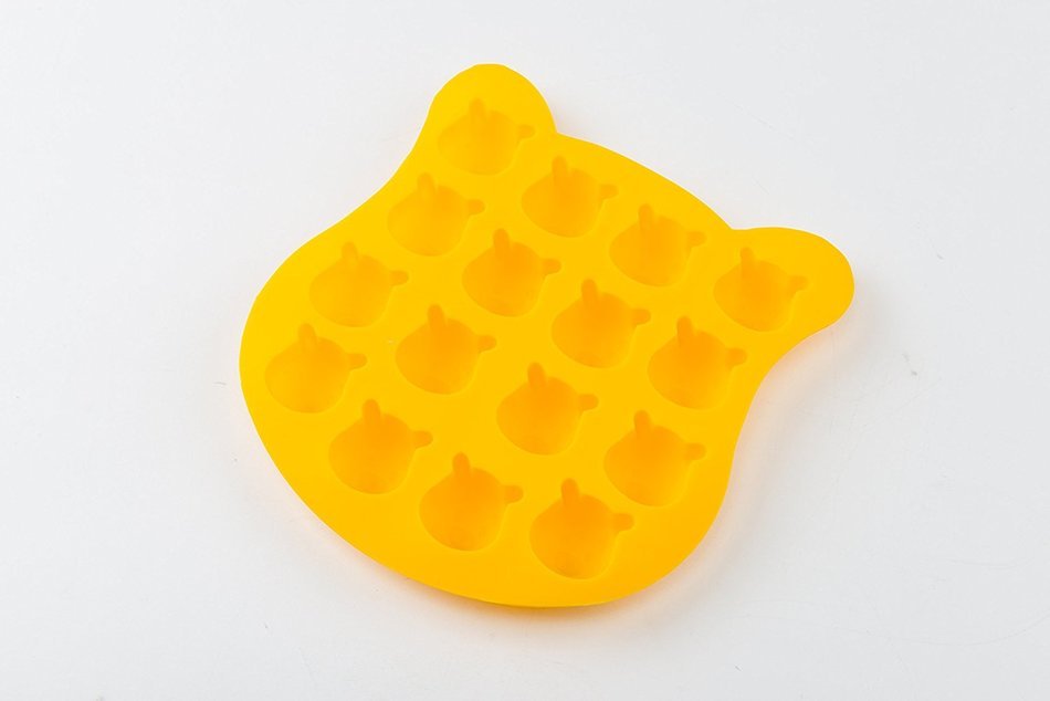 16 Cavity Mini Winnie Bear Cake Pudding Jelly Mold Handmade DIY Soap Clay Mould