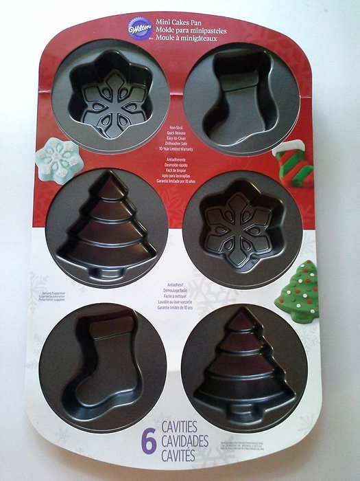 Mini Cakes Pan - 6 Cavities Christmas Tree Snowflake & Stocking