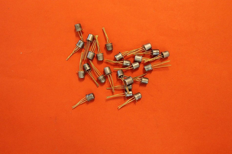 Transistors silicon GOLD KP303I analogue 2N3822 USSR 10 pcs
