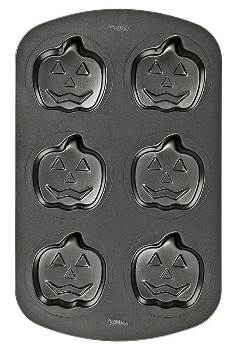 Wilton 6-Cavity Nonstick Heart Mini Cake Pan N12