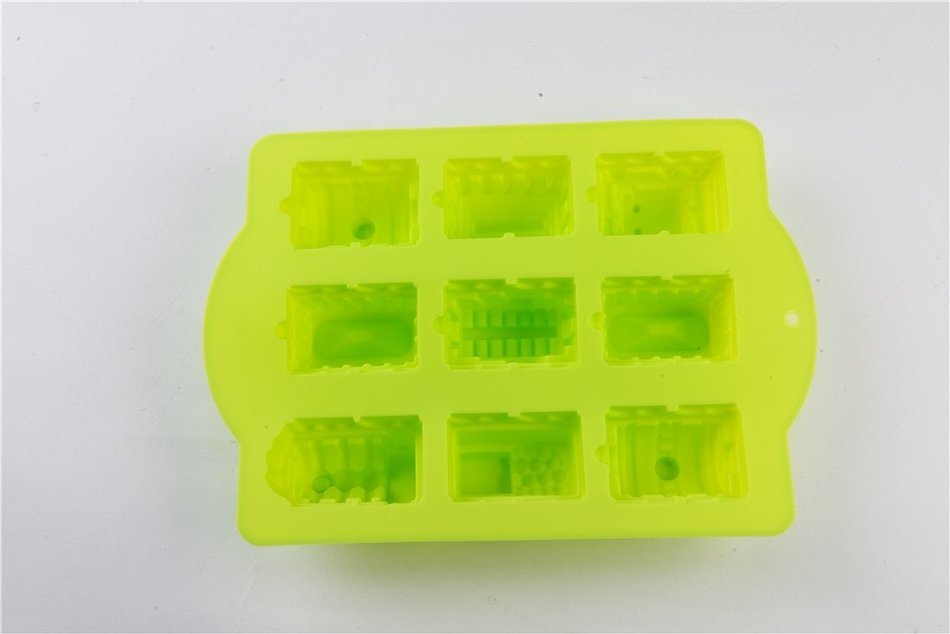 9 Hole Train Shape Silicone Thick Cake Mold Mould Baking Supply N5