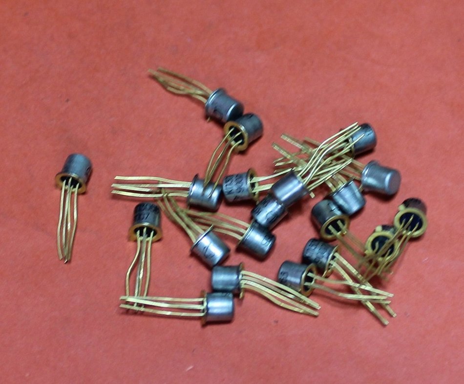 Transistors silicon KP306V analogue MFE121 USSR 10 pcs
