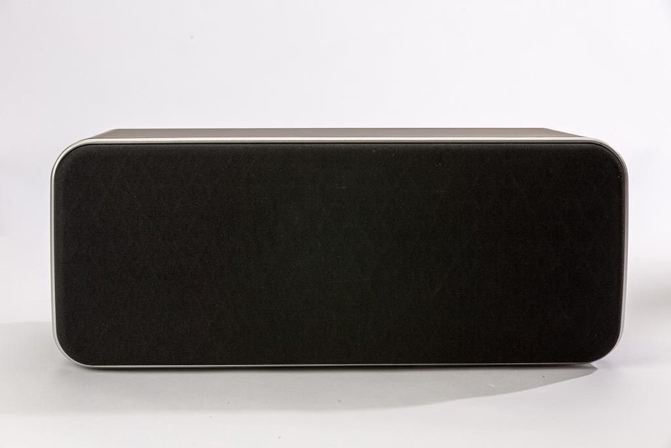 Axiim Wireless Center Speaker