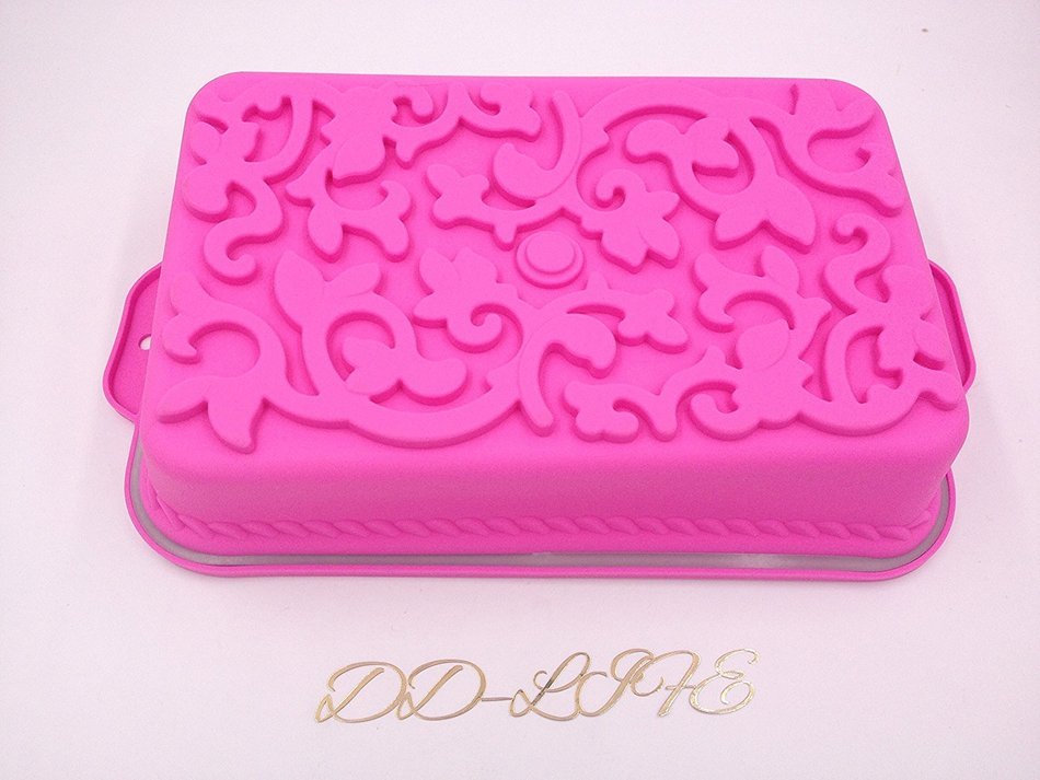 Silicone Let's Celebrate Bakeware Collection Cake Pan Basket N3