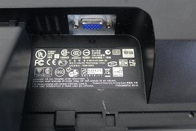 HP 19&quot; LCD TFT Monitor W/ Stand VGA L1906 PX850A Grade A N5