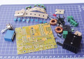 TDA8920TH BTH digital power amplifier board UPC1237 protection 27 potentiometer